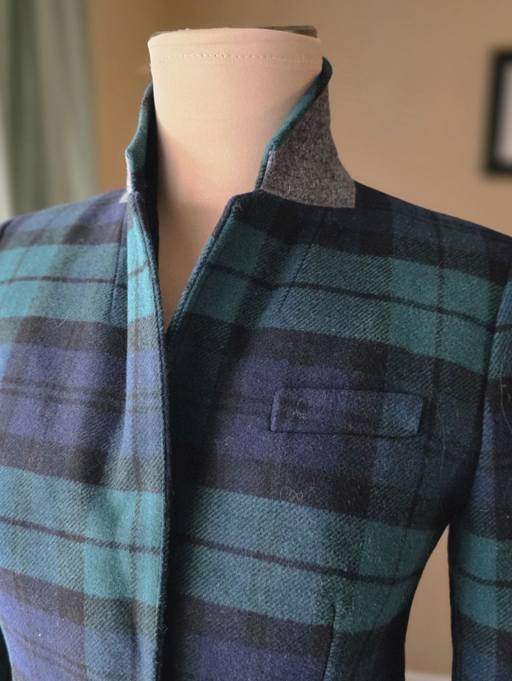 J.Crew Factory Black Watch Plaid Schoolboy Blazer Size 4 Petite Dark Academia - Picture 4 of 15